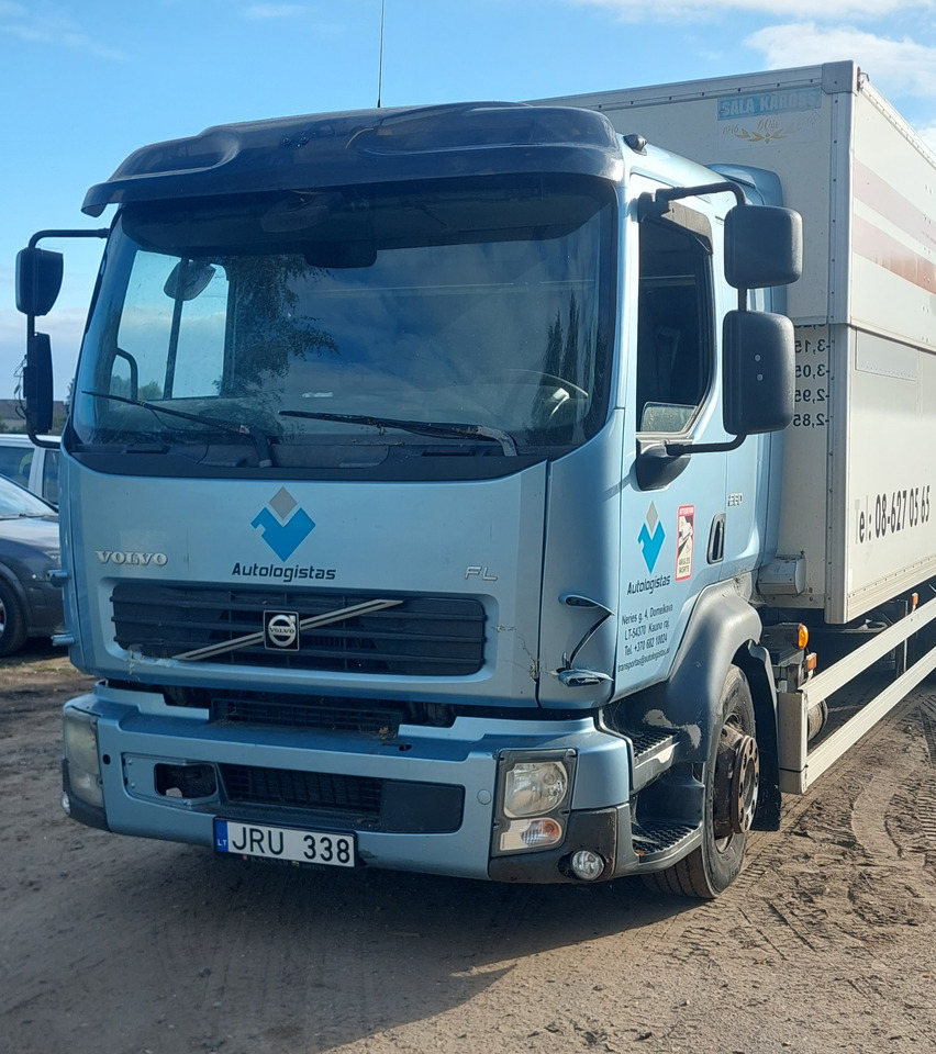 VOLVO FL280 - Camión caja cerrada: foto 2 VOLVO FL280 - Camión caja cerrada: foto 2