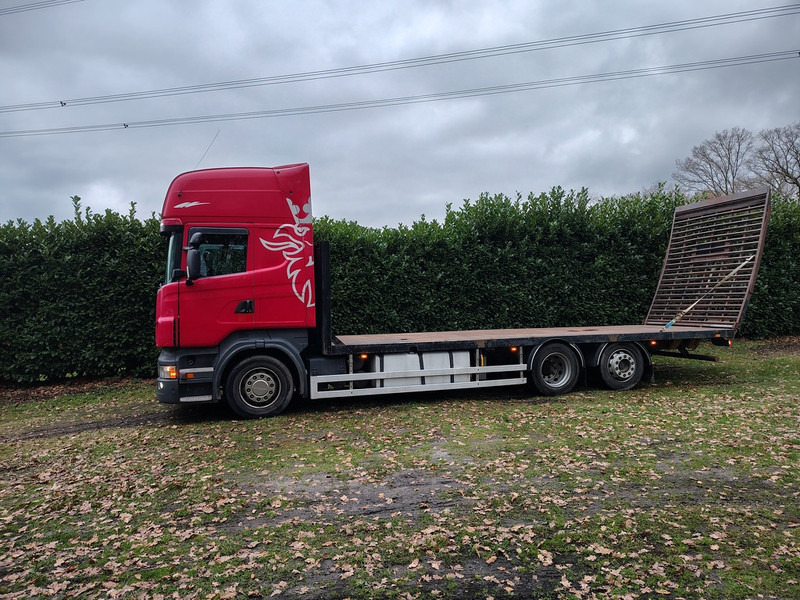 Scania R440 - Camión portavehículos: foto 2 Scania R440 - Camión portavehículos: foto 2