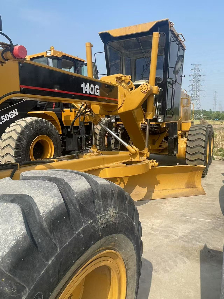 CATERPILLAR 140g used motor Source supply low price - Grader: foto 4 CATERPILLAR 140g used motor Source supply low price - Grader: foto 4
