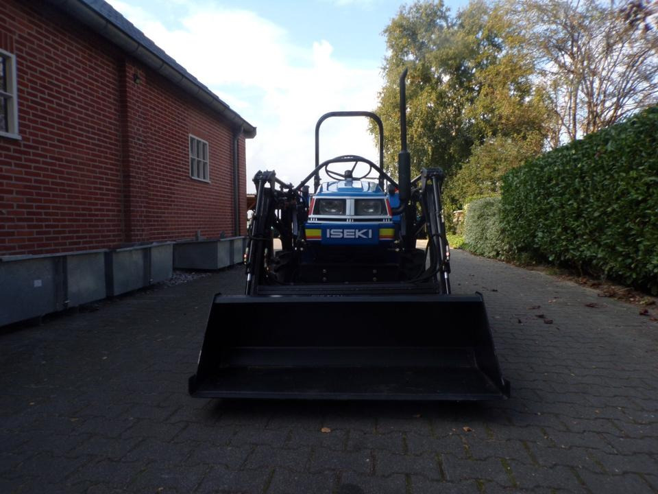 Mini tractor Kleintraktor Iseki TU160 mit Frontlader ab 125 € pro Monat.: foto 6 Mini tractor Kleintraktor Iseki TU160 mit Frontlader ab 125 € pro Monat.: foto 6