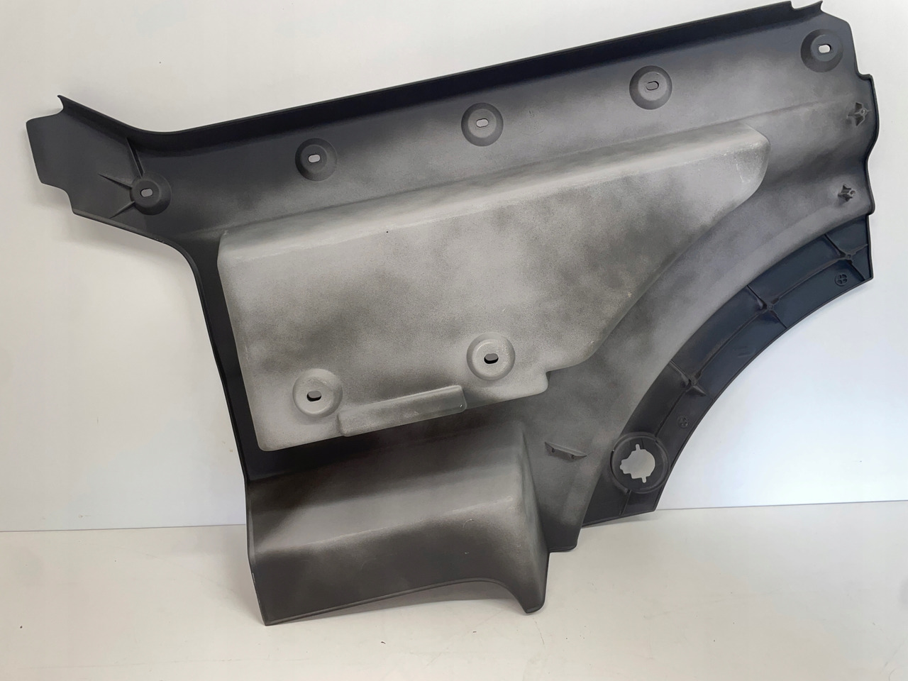 GÓRNA STOPNICA STOPIEŃ MAN TGX TGX3 TG3 81615200082 - Peldaño para Camión: foto 4 GÓRNA STOPNICA STOPIEŃ MAN TGX TGX3 TG3 81615200082 - Peldaño para Camión: foto 4