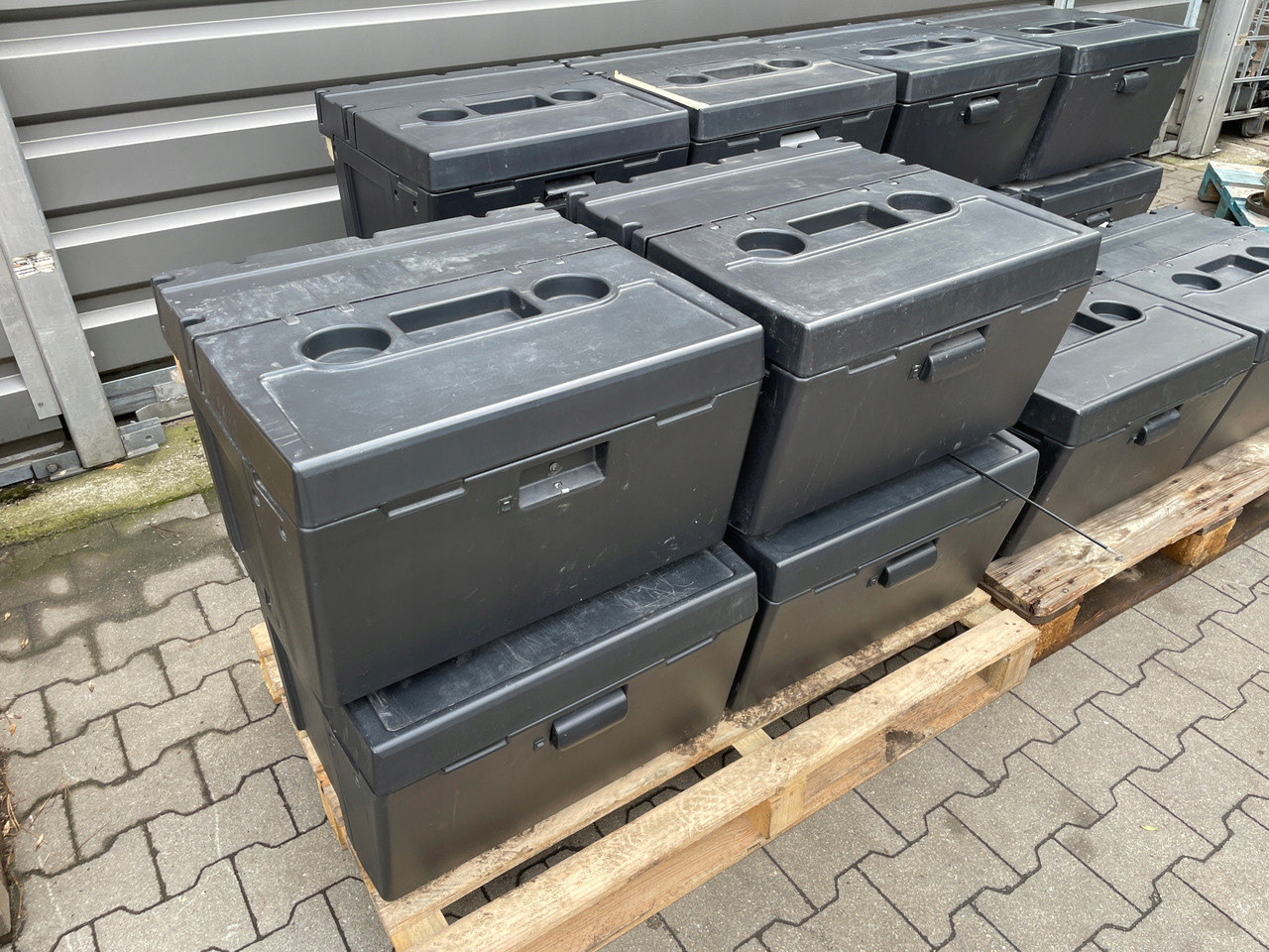 LODÓWKA IVECO HI-WAY HI WAY STRALIS - Cabina e interior para Camión: foto 3 LODÓWKA IVECO HI-WAY HI WAY STRALIS - Cabina e interior para Camión: foto 3