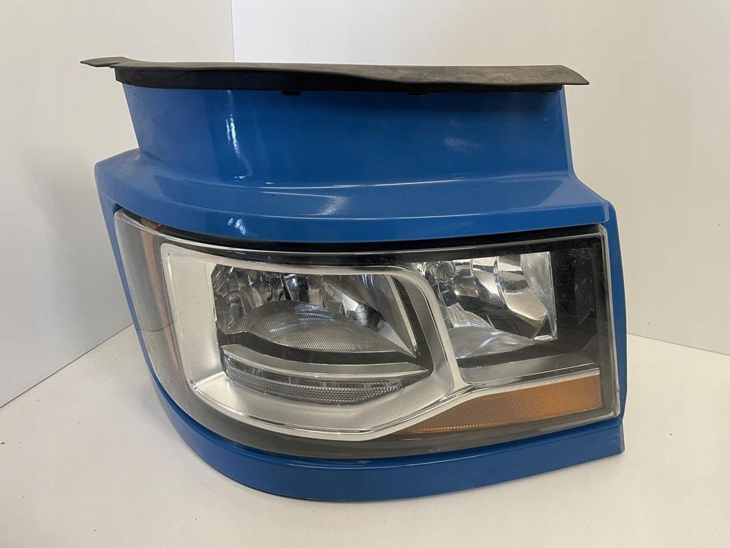 PRAWY REFLEKTOR SCANIA S NAKŁADKA OSŁONA LAMPY - Faro delantero para Camión: foto 1 PRAWY REFLEKTOR SCANIA S NAKŁADKA OSŁONA LAMPY - Faro delantero para Camión: foto 1