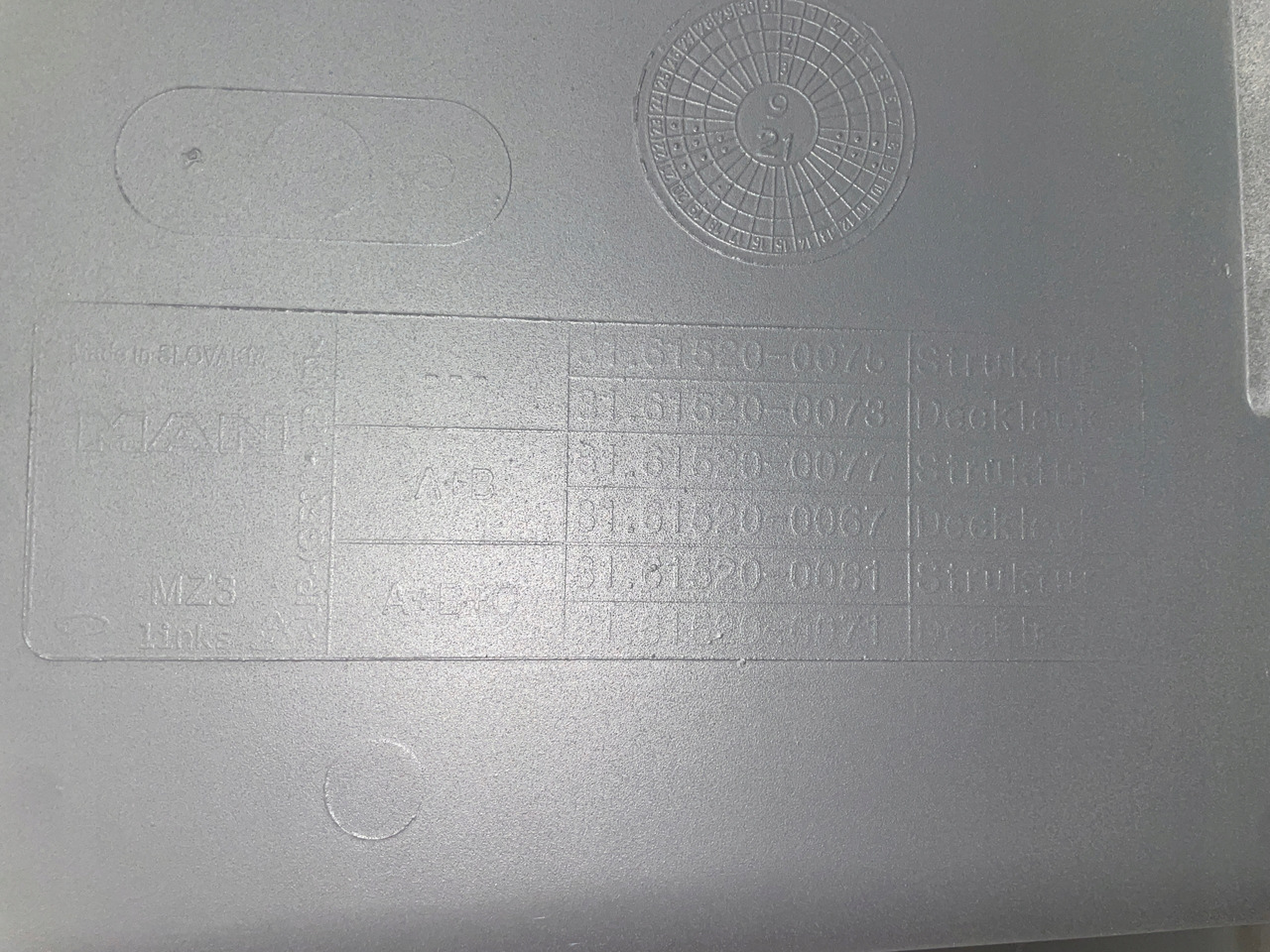 STOPNICA DOLNY STOPIEŃ MAN TGX TGX3 TG-3 81615200075 - Peldaño para Camión: foto 5 STOPNICA DOLNY STOPIEŃ MAN TGX TGX3 TG-3 81615200075 - Peldaño para Camión: foto 5