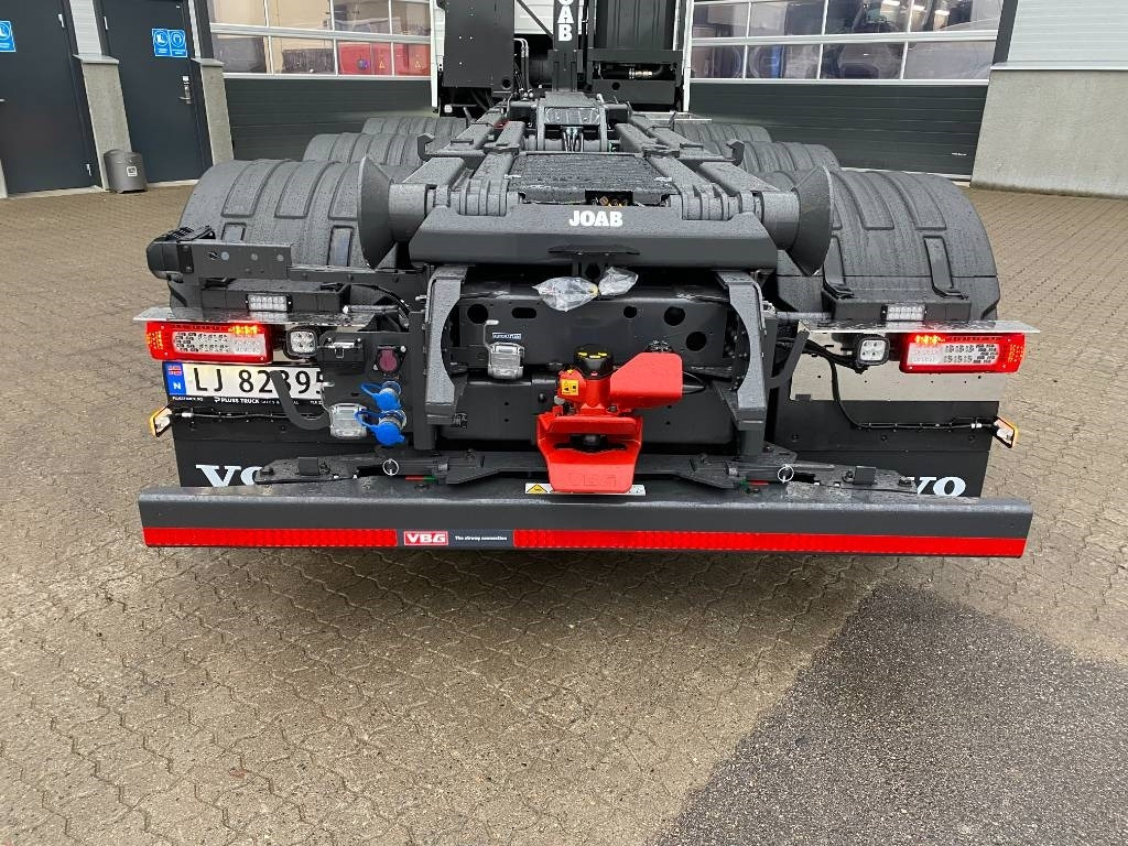 Volvo FH540 Tridem  - Camión multibasculante: foto 5 Volvo FH540 Tridem  - Camión multibasculante: foto 5