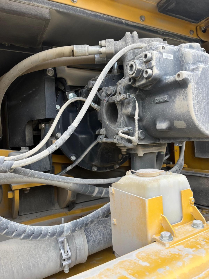 KOMATSU PC450 - Excavadora de cadenas: foto 3 KOMATSU PC450 - Excavadora de cadenas: foto 3