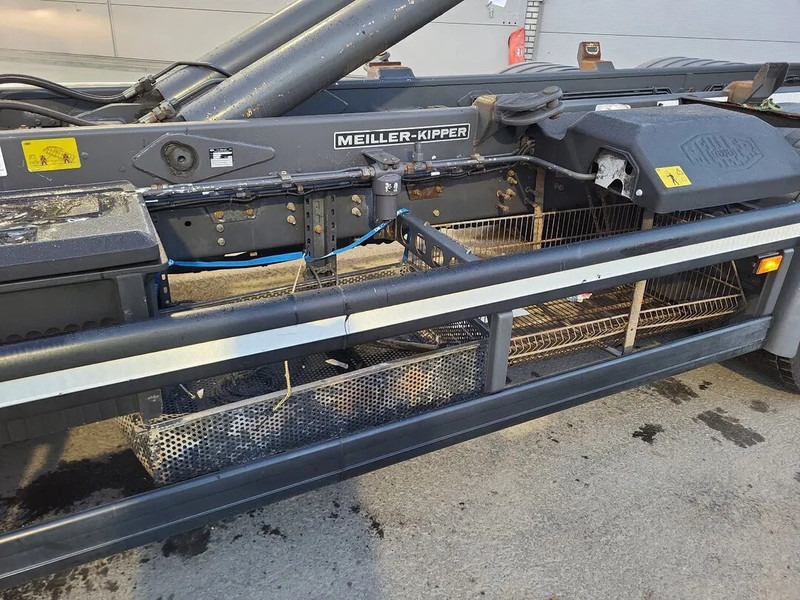 Scania G410 - Camión multibasculante: foto 5 Scania G410 - Camión multibasculante: foto 5