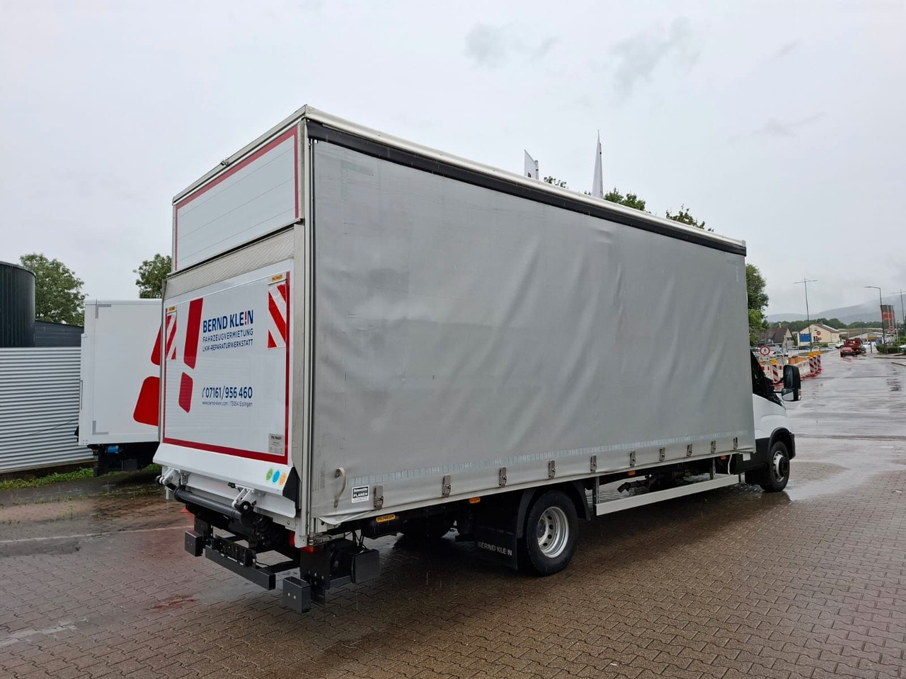 Iveco 72-210A8/P, Klima, Luft, HiMatik, LBW, RFK, - Furgoneta con lona: foto 2 Iveco 72-210A8/P, Klima, Luft, HiMatik, LBW, RFK, - Furgoneta con lona: foto 2