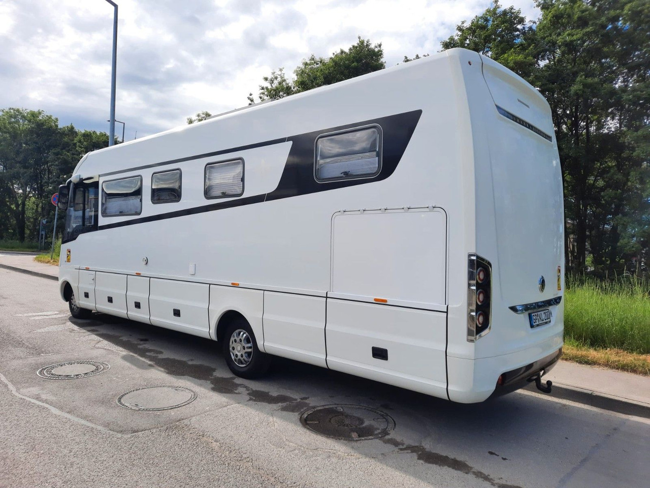 Niesmann + Bischoff Flair 920 LE, Goldschmitt, Mwst. ausweisbar,.. - Autocaravana integral: foto 2 Niesmann + Bischoff Flair 920 LE, Goldschmitt, Mwst. ausweisbar,.. - Autocaravana integral: foto 2