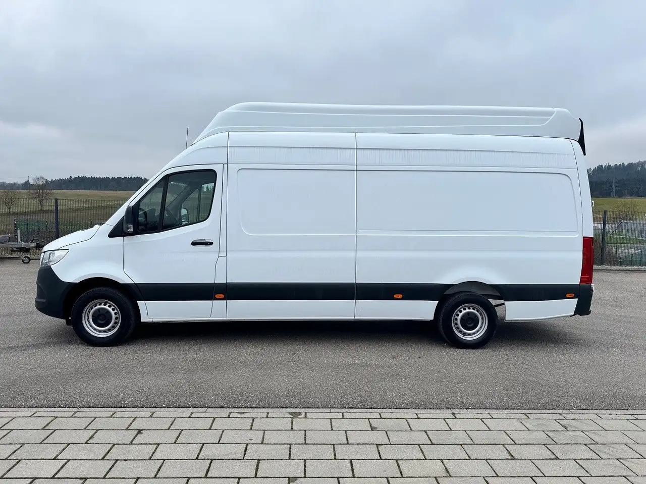 Mercedes-Benz Sprinter 316 CDI Maxi Lang Extrahoch XXL Klima M - Furgón: foto 3 Mercedes-Benz Sprinter 316 CDI Maxi Lang Extrahoch XXL Klima M - Furgón: foto 3