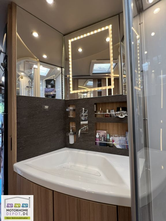 Autocaravana integral Knaus Sun I 900 LEG: foto 9