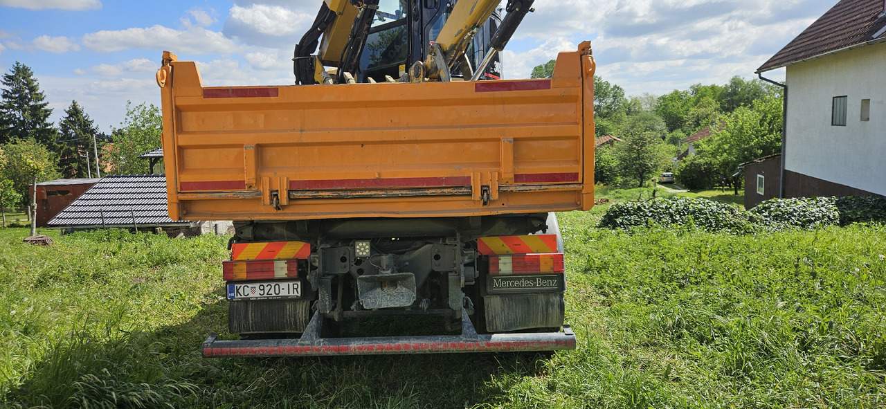 MERCEDES-BENZ 1824 ACTROS SK 4x4 - Camión volquete: foto 4 MERCEDES-BENZ 1824 ACTROS SK 4x4 - Camión volquete: foto 4