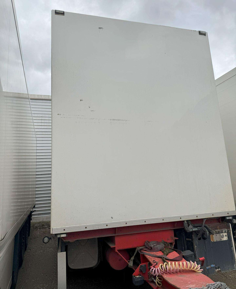 HFR BUSSBYGG KK18 - Semirremolque frigorífico: foto 2 HFR BUSSBYGG KK18 - Semirremolque frigorífico: foto 2