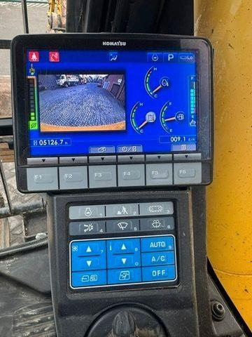 Excavadora de cadenas Komatsu PC210LC11: foto 6