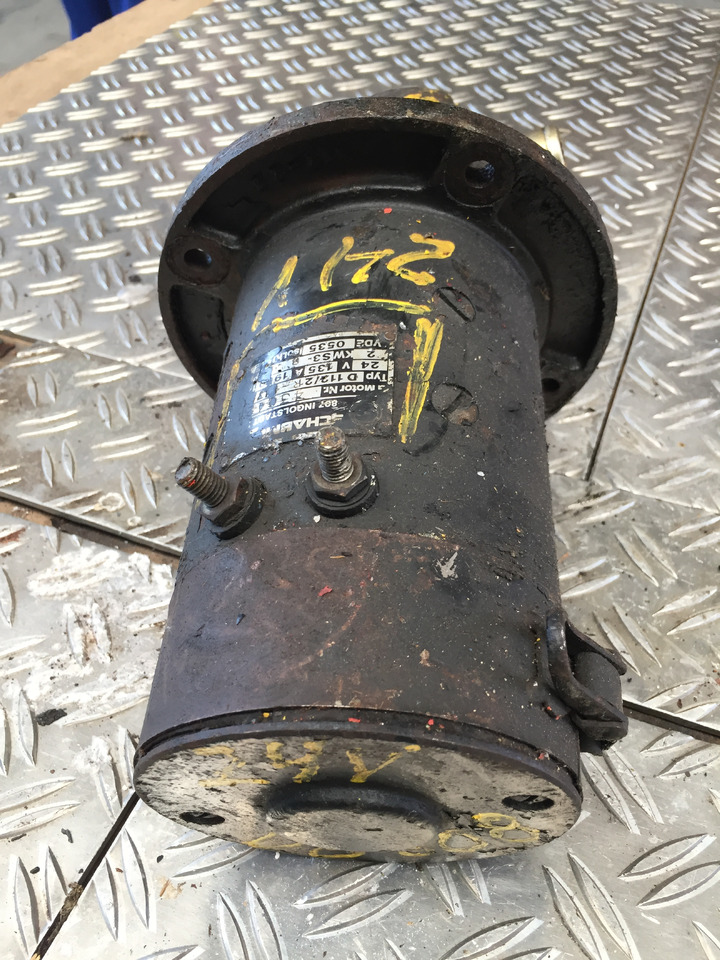 Bomba hidráulica para Camión Gebrauchte Hydraulikpumpe, DB 608, Artikel-Nr. : A 99.9999. 9999: foto 12 Bomba hidráulica para Camión Gebrauchte Hydraulikpumpe, DB 608, Artikel-Nr. : A 99.9999. 9999: foto 12