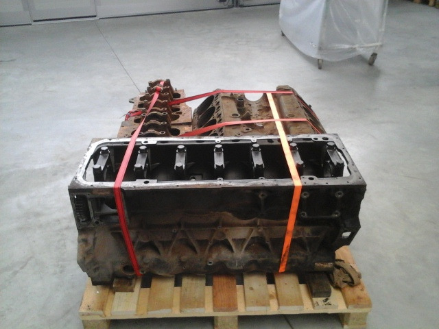 Gebrauchte diverse Motorblöcke - Bloque de cilindros para Camión: foto 1 Gebrauchte diverse Motorblöcke - Bloque de cilindros para Camión: foto 1
