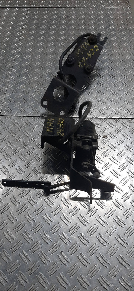 Gebrauchter MAN 19.422 und 24.302 Wischermotor, Artikel - Nr. : 81.99999 - 9999 - Limpiaparabrisas para Camión: foto 2 Gebrauchter MAN 19.422 und 24.302 Wischermotor, Artikel - Nr. : 81.99999 - 9999 - Limpiaparabrisas para Camión: foto 2