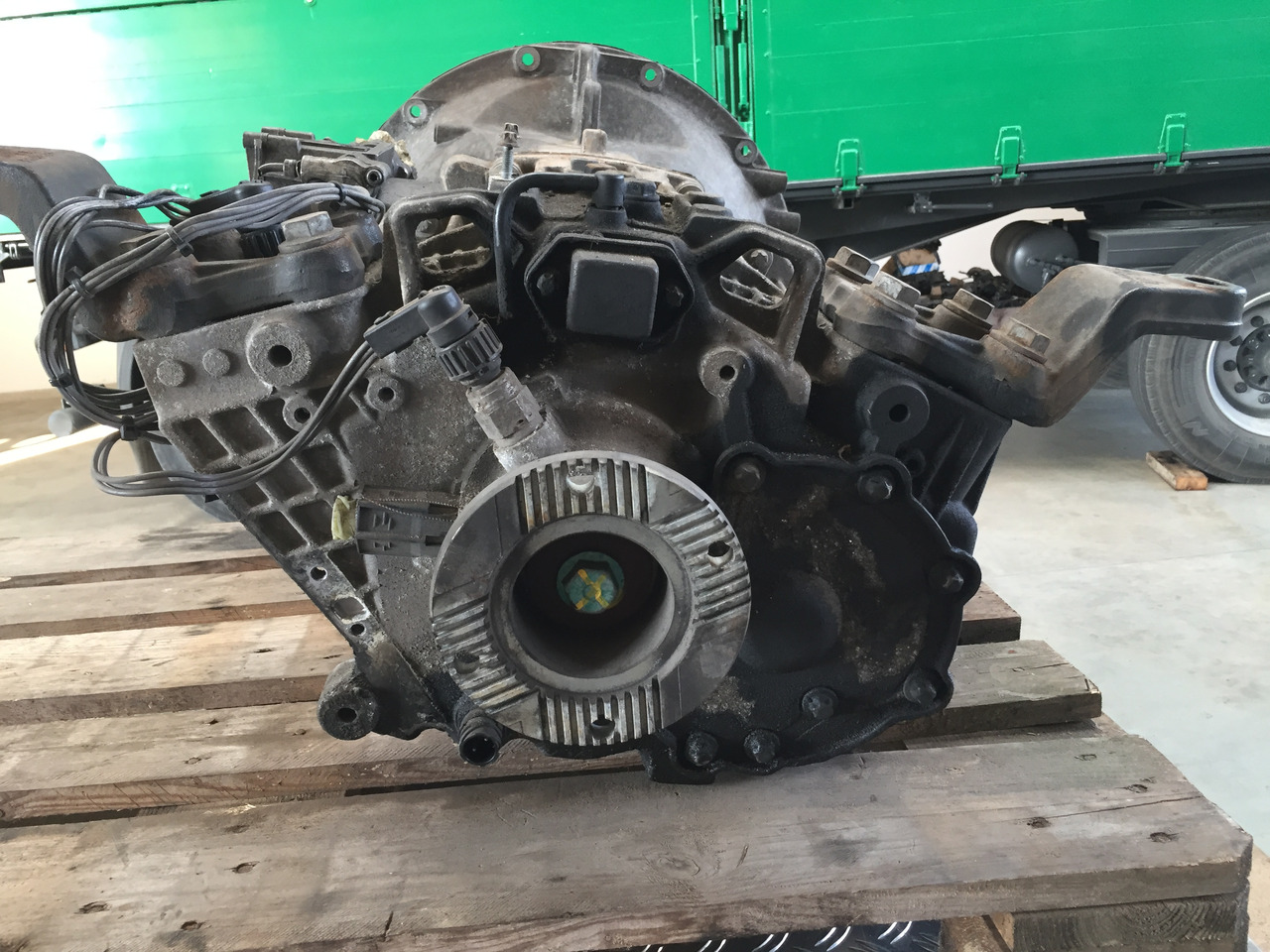 Gebrauchtes Getriebe MB Axor 1824, Typ : G 85 - 6, Artikel - Nr. : A 001 280 36 00 - Caja de cambios para Camión: foto 5 Gebrauchtes Getriebe MB Axor 1824, Typ : G 85 - 6, Artikel - Nr. : A 001 280 36 00 - Caja de cambios para Camión: foto 5