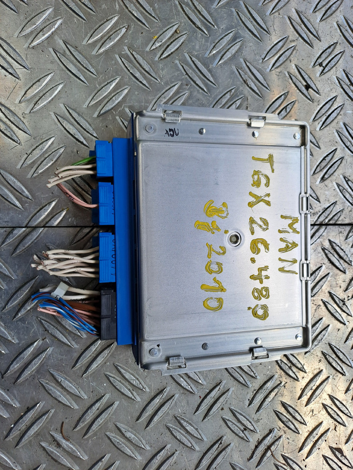 Gebrauchtes MAN TGX 26.480 Steuergerät EBS 5, elektr. Bremssystem , Artikel - Nr.: 81.25808 - 7053 - Unidad de control para Camión: foto 5 Gebrauchtes MAN TGX 26.480 Steuergerät EBS 5, elektr. Bremssystem , Artikel - Nr.: 81.25808 - 7053 - Unidad de control para Camión: foto 5
