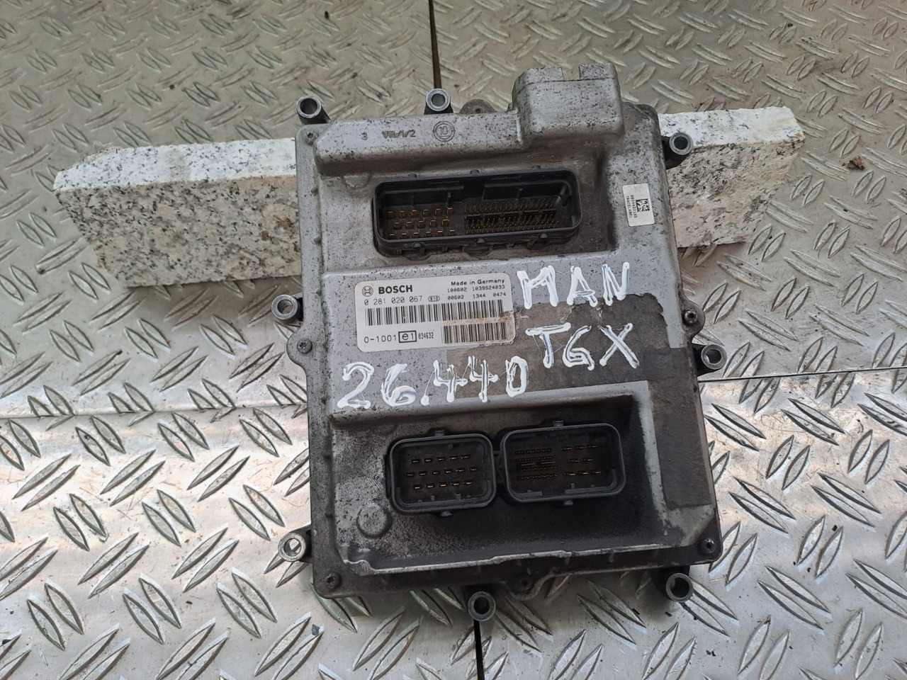 MAN MAn TGX 26.440 / D 2066 LF 40 - Unidad de control para Camión: foto 1 MAN MAn TGX 26.440 / D 2066 LF 40 - Unidad de control para Camión: foto 1