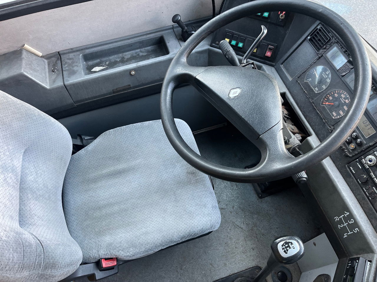 Irisbus Karosa Recreo - Autobús: foto 5 Irisbus Karosa Recreo - Autobús: foto 5