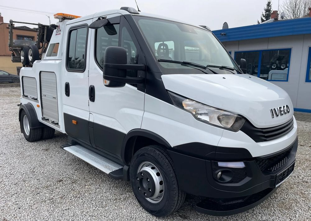 Iveco Daily 70C18 Hi-Matic Pomoc drogowa Holownik 2018r - Grua de remolque autos: foto 3 Iveco Daily 70C18 Hi-Matic Pomoc drogowa Holownik 2018r - Grua de remolque autos: foto 3
