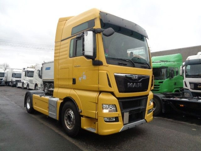 MAN XXL 520, Retarder, deutsches Fahrzeug - Cabeza tractora: foto 2 MAN XXL 520, Retarder, deutsches Fahrzeug - Cabeza tractora: foto 2