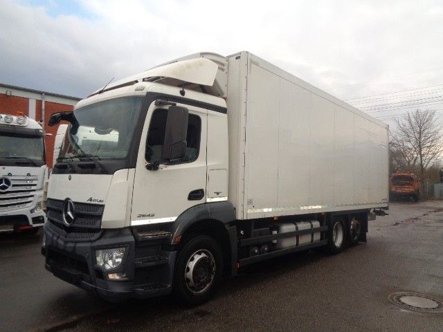 Mercedes-Benz 2543 Kühlkoffer, Mitsubishi Kühlmaschine - Camión frigorífico: foto 3 Mercedes-Benz 2543 Kühlkoffer, Mitsubishi Kühlmaschine - Camión frigorífico: foto 3