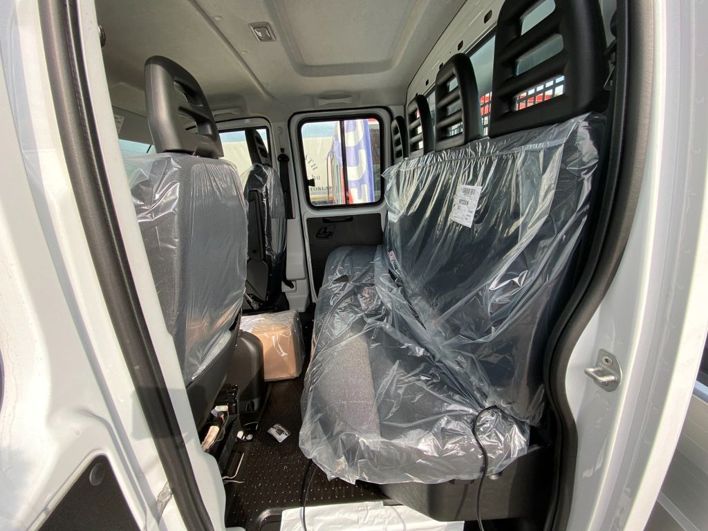 Iveco 35C18H Doka Fahrgestell 3750mm Kipper SOFORT Iveco 35C18H Doka Dreiseitenkipper3750mm SOFORT - Furgoneta basculante, Furgoneta combi: foto 4 Iveco 35C18H Doka Fahrgestell 3750mm Kipper SOFORT Iveco 35C18H Doka Dreiseitenkipper3750mm SOFORT - Furgoneta basculante, Furgoneta combi: foto 4