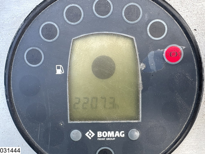 Rodillo Bomag BW 100ADM-5 2207h, 15,1KW: foto 10