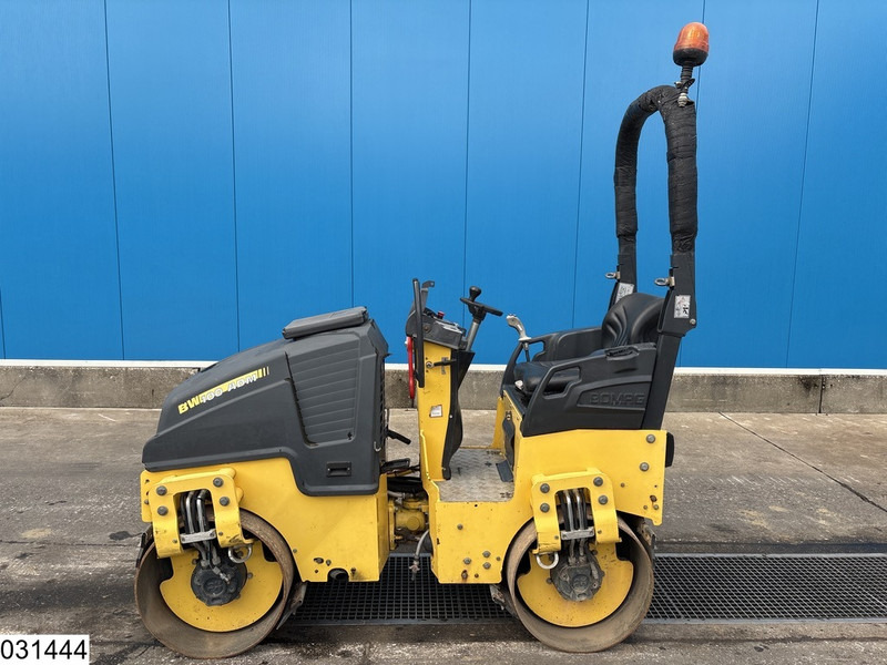 Rodillo Bomag BW 100ADM-5 2207h, 15,1KW: foto 16