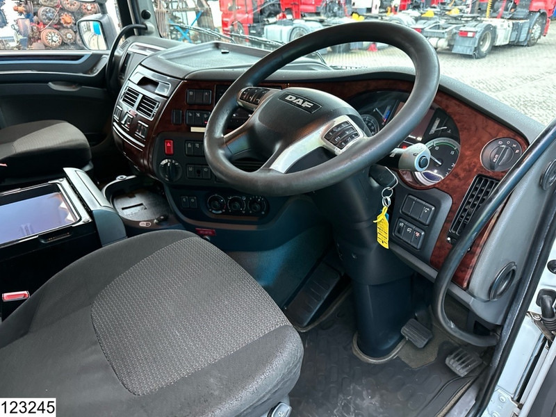 DAF XF 460 6x2, EURO 6, RHD, PTO, ACC - Cabeza tractora: foto 5 DAF XF 460 6x2, EURO 6, RHD, PTO, ACC - Cabeza tractora: foto 5