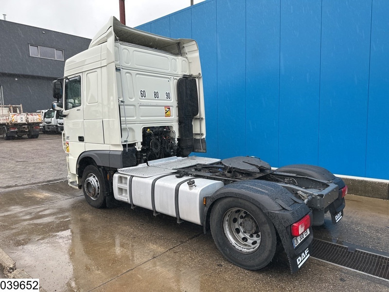 DAF XF 460 EURO 6 - Cabeza tractora: foto 4 DAF XF 460 EURO 6 - Cabeza tractora: foto 4