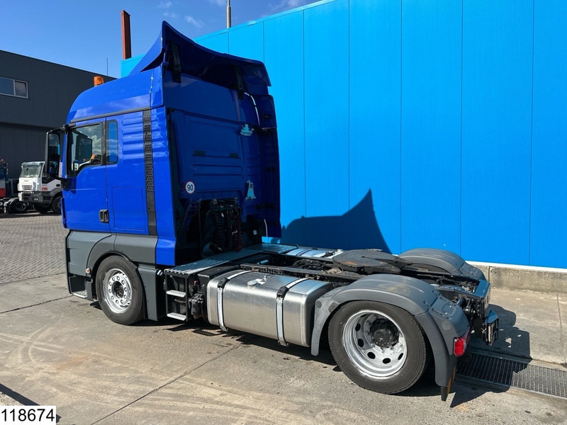 MAN TGX 18 460 EURO 6, Retarder, Standairco - Cabeza tractora: foto 4 MAN TGX 18 460 EURO 6, Retarder, Standairco - Cabeza tractora: foto 4