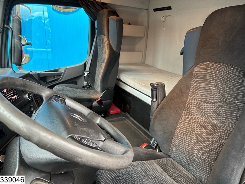 Foto del interior 1: Cabeza tractora Mercedes-Benz Arocs 3353 6x4, EURO 6, Retarder, Hydrauliek, Combi