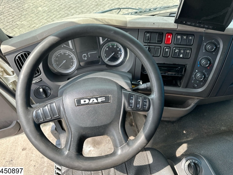 Camión caja cerrada DAF LF 250 EURO 6, Dhollandia: foto 10