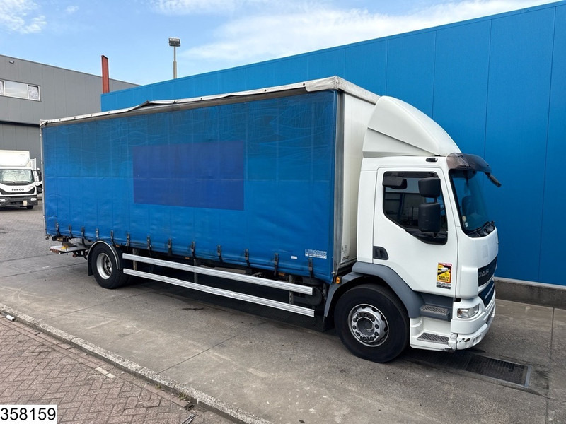 DAF LF55 250 EURO 5, Manual, Dhollandia - Camión caja cerrada: foto 3 DAF LF55 250 EURO 5, Manual, Dhollandia - Camión caja cerrada: foto 3