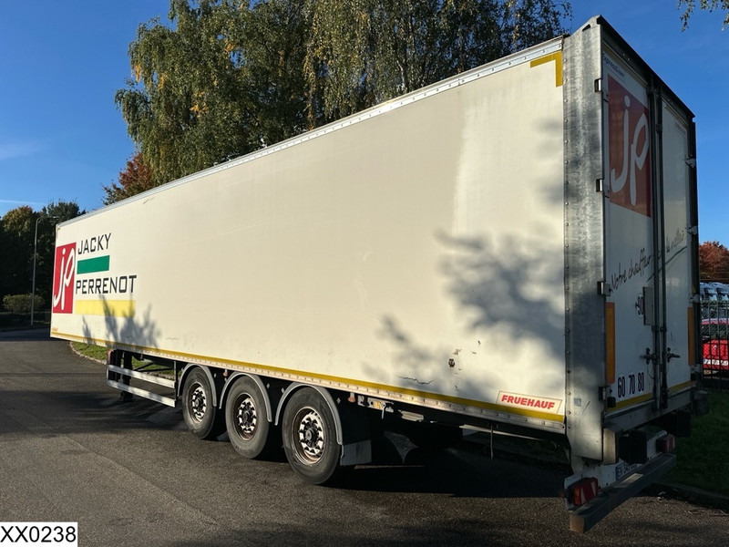 Fruehauf gesloten bak - Semirremolque caja cerrada: foto 4 Fruehauf gesloten bak - Semirremolque caja cerrada: foto 4