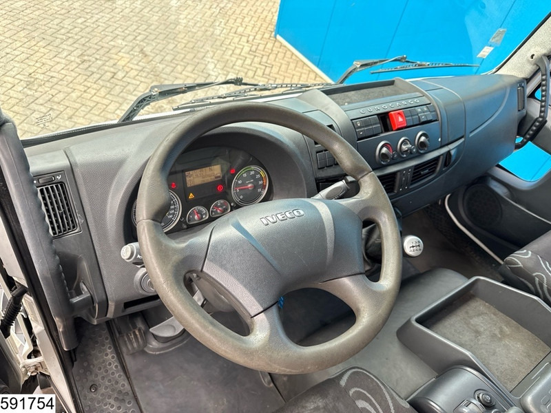 Iveco 180E28 EURO 5, Dhollandia, Manual transmission - Camión lona: foto 5 Iveco 180E28 EURO 5, Dhollandia, Manual transmission - Camión lona: foto 5
