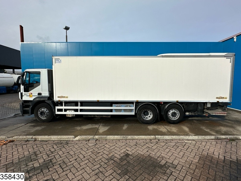 Iveco Stralis 330 CNG 6x2, EURO 6, Retarder, CNG - Camión frigorífico: foto 3 Iveco Stralis 330 CNG 6x2, EURO 6, Retarder, CNG - Camión frigorífico: foto 3