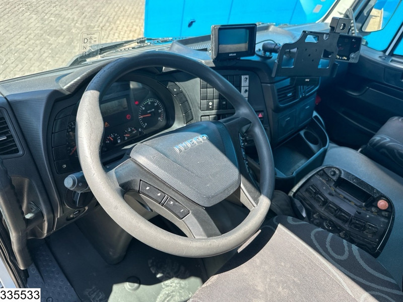 Iveco Trakker 360 6X4, EURO 6, Palfinger, Remote - Camión caja abierta, Camión grúa: foto 5 Iveco Trakker 360 6X4, EURO 6, Palfinger, Remote - Camión caja abierta, Camión grúa: foto 5