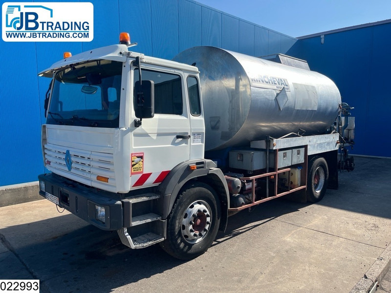 Renault G 270 Bitum, Rincheval, 9900 liter - Camión cisterna: foto 1 Renault G 270 Bitum, Rincheval, 9900 liter - Camión cisterna: foto 1