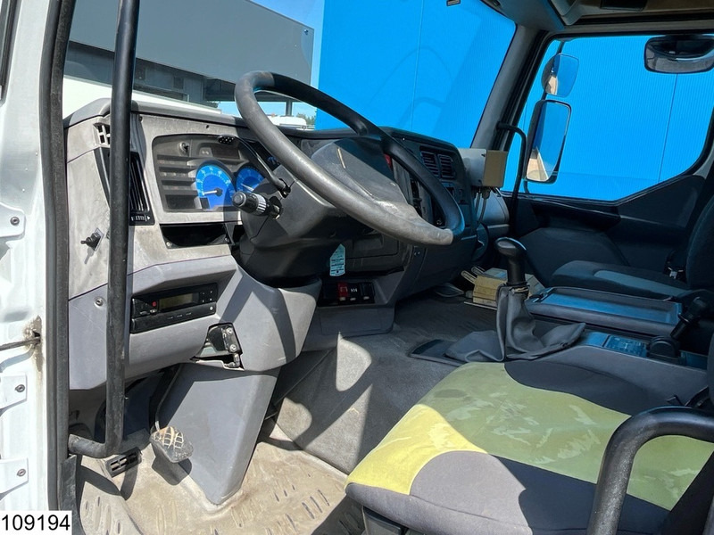 Renault Premium 270 16350 Liter, LPG GPL, Gastank, Manual - Camión cisterna: foto 5 Renault Premium 270 16350 Liter, LPG GPL, Gastank, Manual - Camión cisterna: foto 5