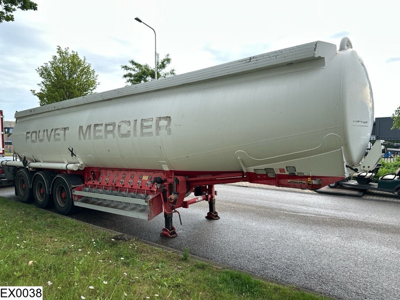 Trailor Fuel 40196 Liter, 9 Compartimenten - Semirremolque cisterna: foto 4 Trailor Fuel 40196 Liter, 9 Compartimenten - Semirremolque cisterna: foto 4