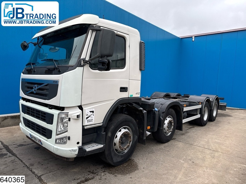 Volvo FM 410 8x4, EURO 5, PTO - Camión chasis: foto 1 Volvo FM 410 8x4, EURO 5, PTO - Camión chasis: foto 1