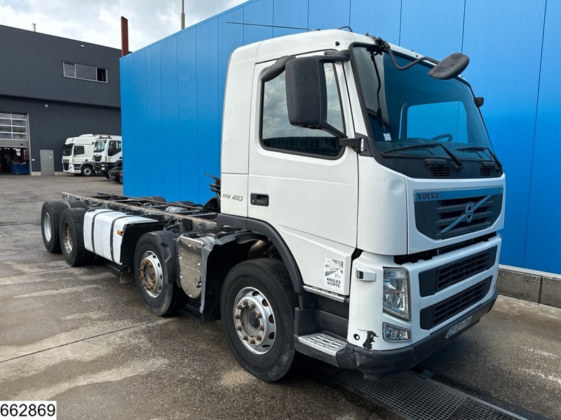 Volvo FM 410 8x4, EURO 5, PTO - Camión chasis: foto 3 Volvo FM 410 8x4, EURO 5, PTO - Camión chasis: foto 3