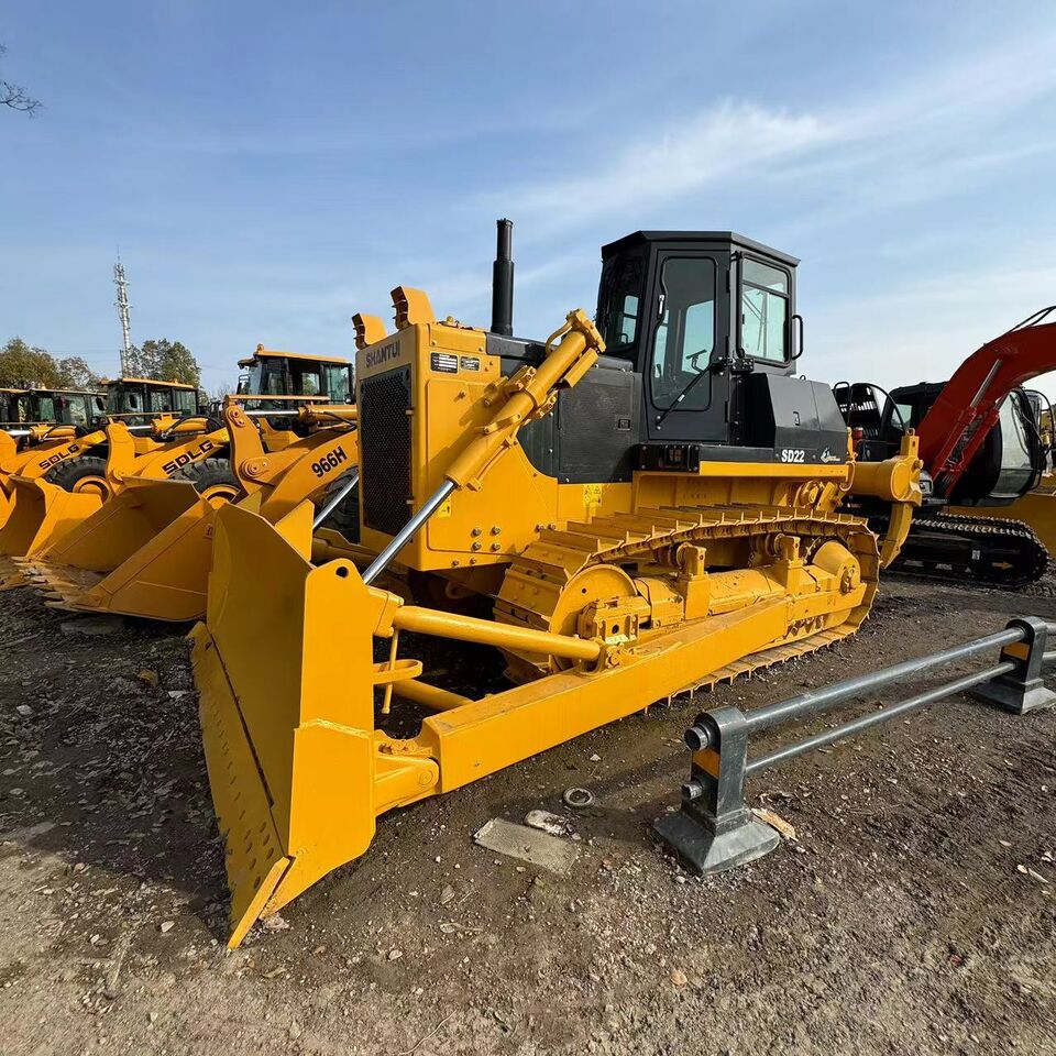 SHANTUI Equipped With Heavy Blade & Ripper For Dozing & Ripping ,high quality,second hand, low working hoursSD22 - Bulldozer: foto 3 SHANTUI Equipped With Heavy Blade & Ripper For Dozing & Ripping ,high quality,second hand, low working hoursSD22 - Bulldozer: foto 3
