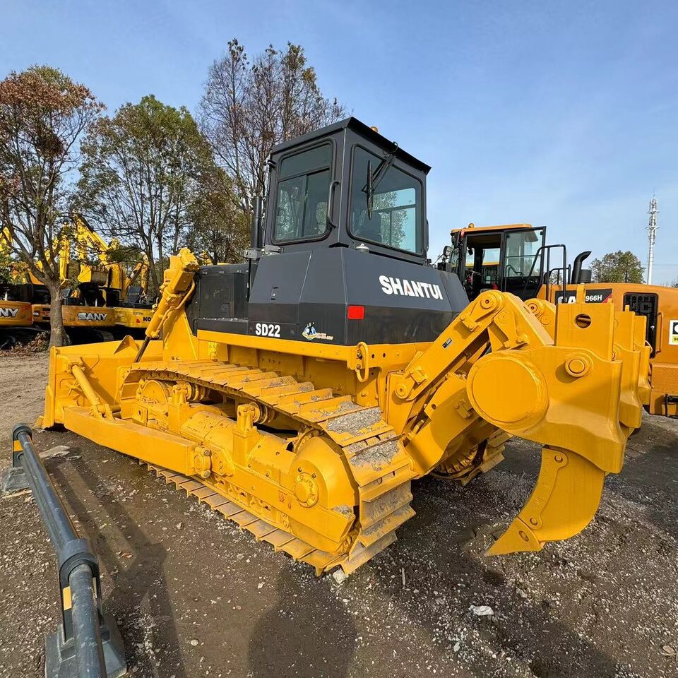SHANTUI Equipped With Heavy Blade & Ripper For Dozing & Ripping ,high quality,second hand, low working hoursSD22 - Bulldozer: foto 1 SHANTUI Equipped With Heavy Blade & Ripper For Dozing & Ripping ,high quality,second hand, low working hoursSD22 - Bulldozer: foto 1