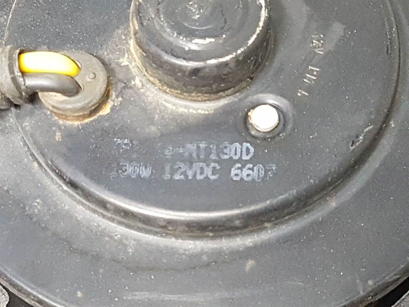 Ahlmann AZ210E-Spal 12VDC-Fan/Lüfter/Ventilator - Sistema eléctrico para Maquinaria de construcción: foto 5 Ahlmann AZ210E-Spal 12VDC-Fan/Lüfter/Ventilator - Sistema eléctrico para Maquinaria de construcción: foto 5