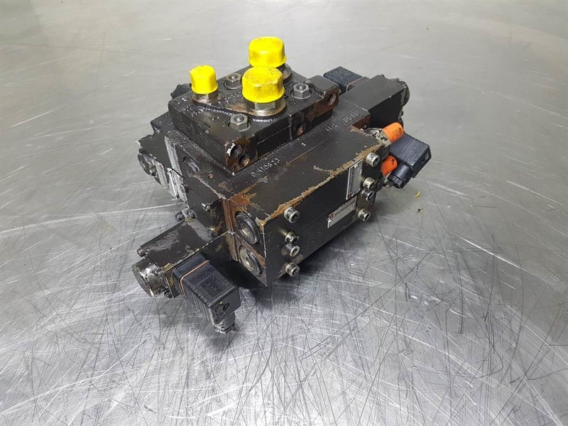 Bucher Hydraulics LU8SSKM-0 - Bucher CITYCAT 5000 - Valve - Hidráulica: foto 1 Bucher Hydraulics LU8SSKM-0 - Bucher CITYCAT 5000 - Valve - Hidráulica: foto 1